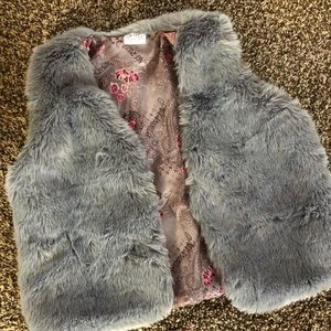 Girls fur vest